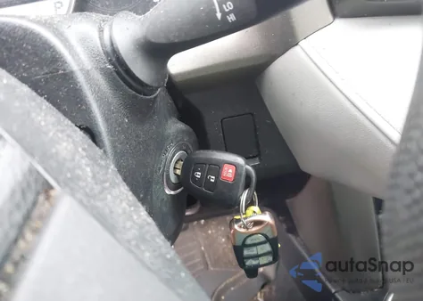 2013 Toyota Rav4 Le из США, поврежденный, VIN 2T3BFREV4DW106985